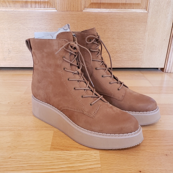 Dolce Vita Shoes - NWOT Dolce Vita Boots